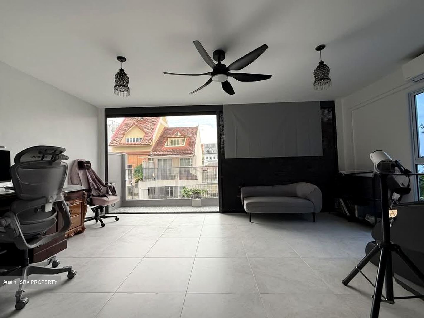Sembawang Hills Estate (D20), Terrace #574638681